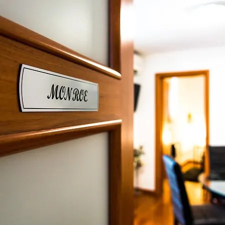 And Erede Apartment
