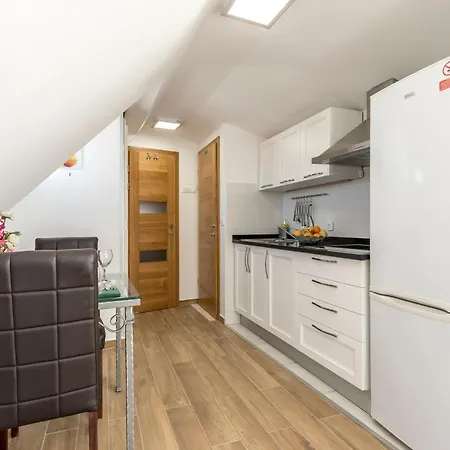 And Erede Apartment *