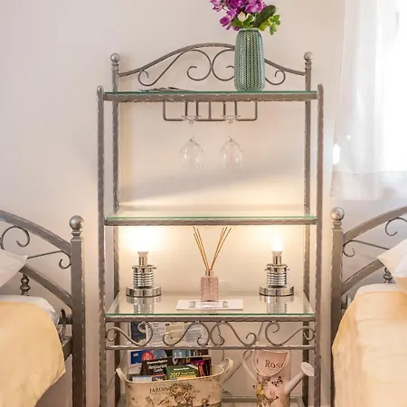 And Erede Apartment *