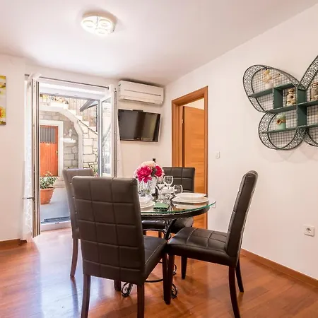 Apartment And Erede *