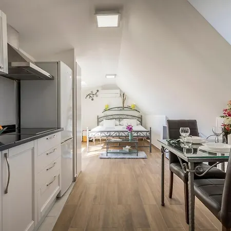 Apartment And Erede Split